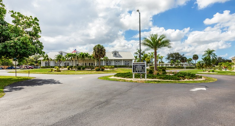 Crystal Lakes - Fort Myers