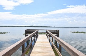 Lakeside Terrace