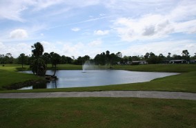Lake Fairways Country Club